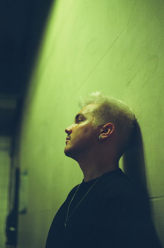 Nick León